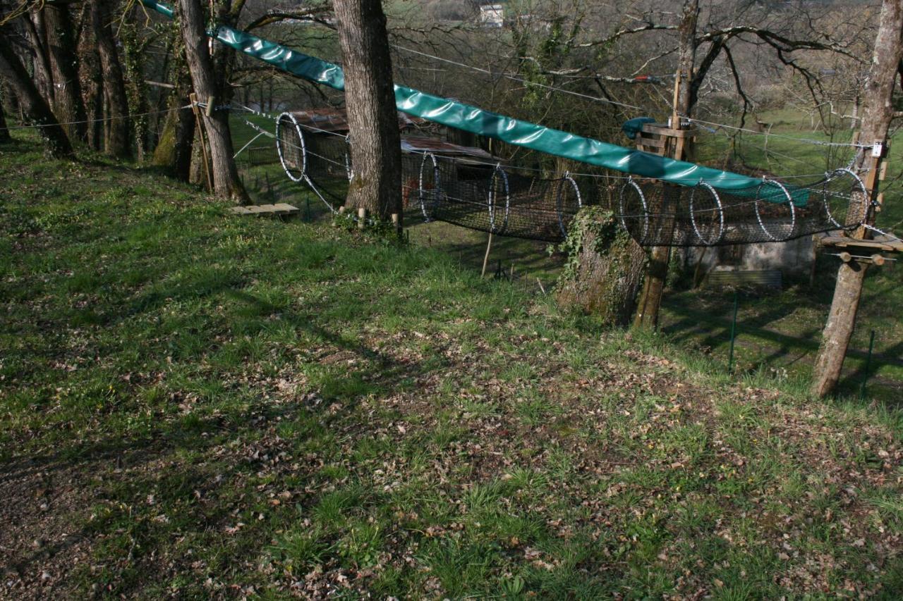 The Petite Chalet Chambre D'Hotes L'Isle-Jourdain  Esterno foto