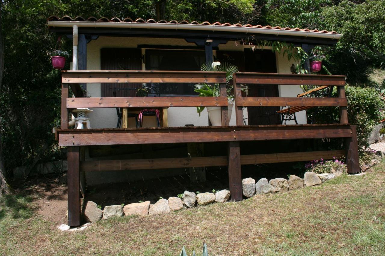 The Petite Chalet Chambre D'Hotes L'Isle-Jourdain  Esterno foto